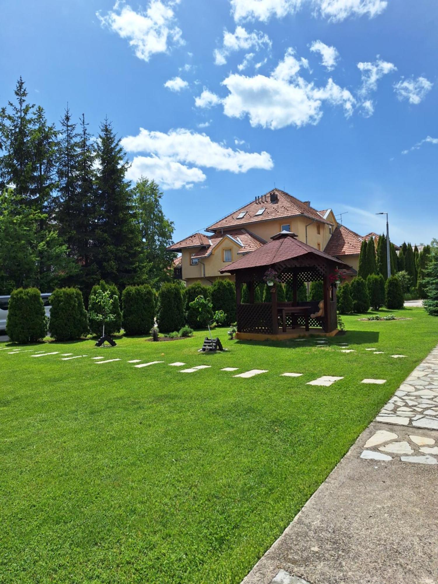 Apartmani Nika Zlatibor Esterno foto